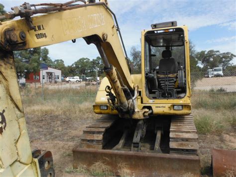 mini excavator hire maryborough qld|earth movers maryborough qld.